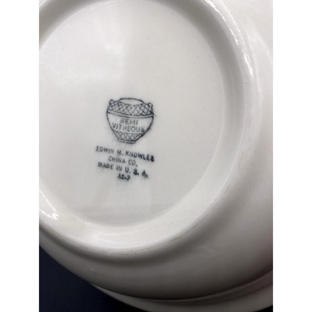 Edwin M Knowles Adams serving bowl Beige Gold Trim Semi Vitreous serving dish - Picture 4 of 5